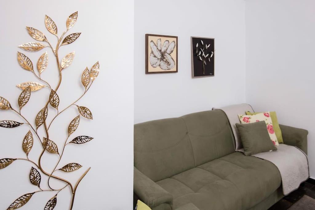 Lovely,Central, Spacious 2-Bedrooms Apartment Pireu Exterior foto